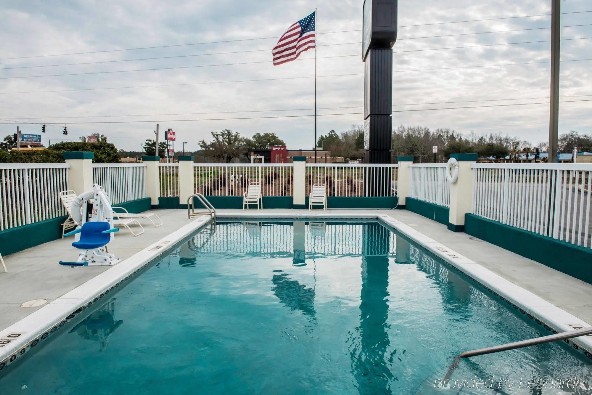 Quality Inn Chipley I-10 At Exit 120 Eksteriør billede