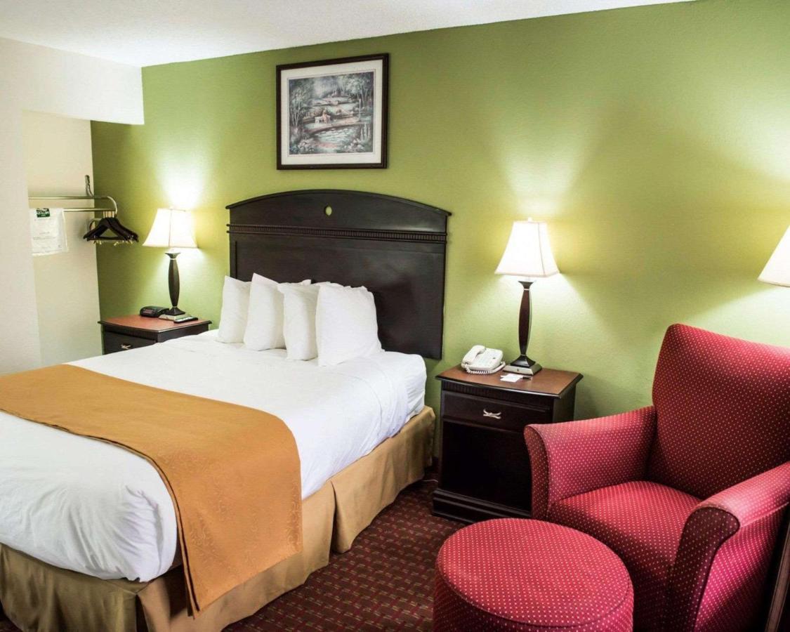 Quality Inn Chipley I-10 At Exit 120 Eksteriør billede